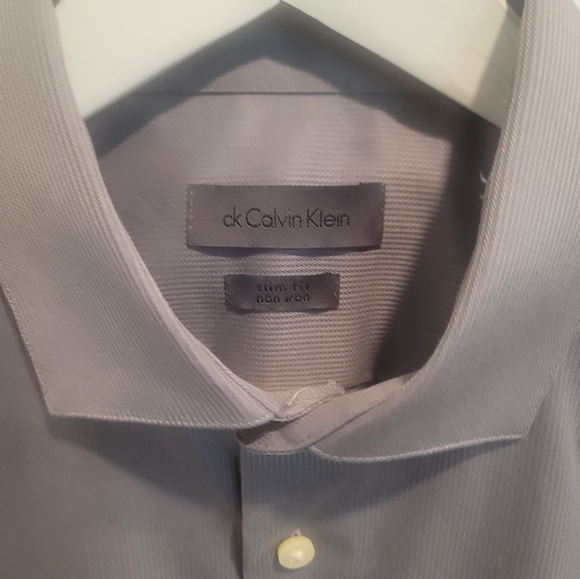 Calvin Klein Men's Long sleeves Short - Picture 6 of 9